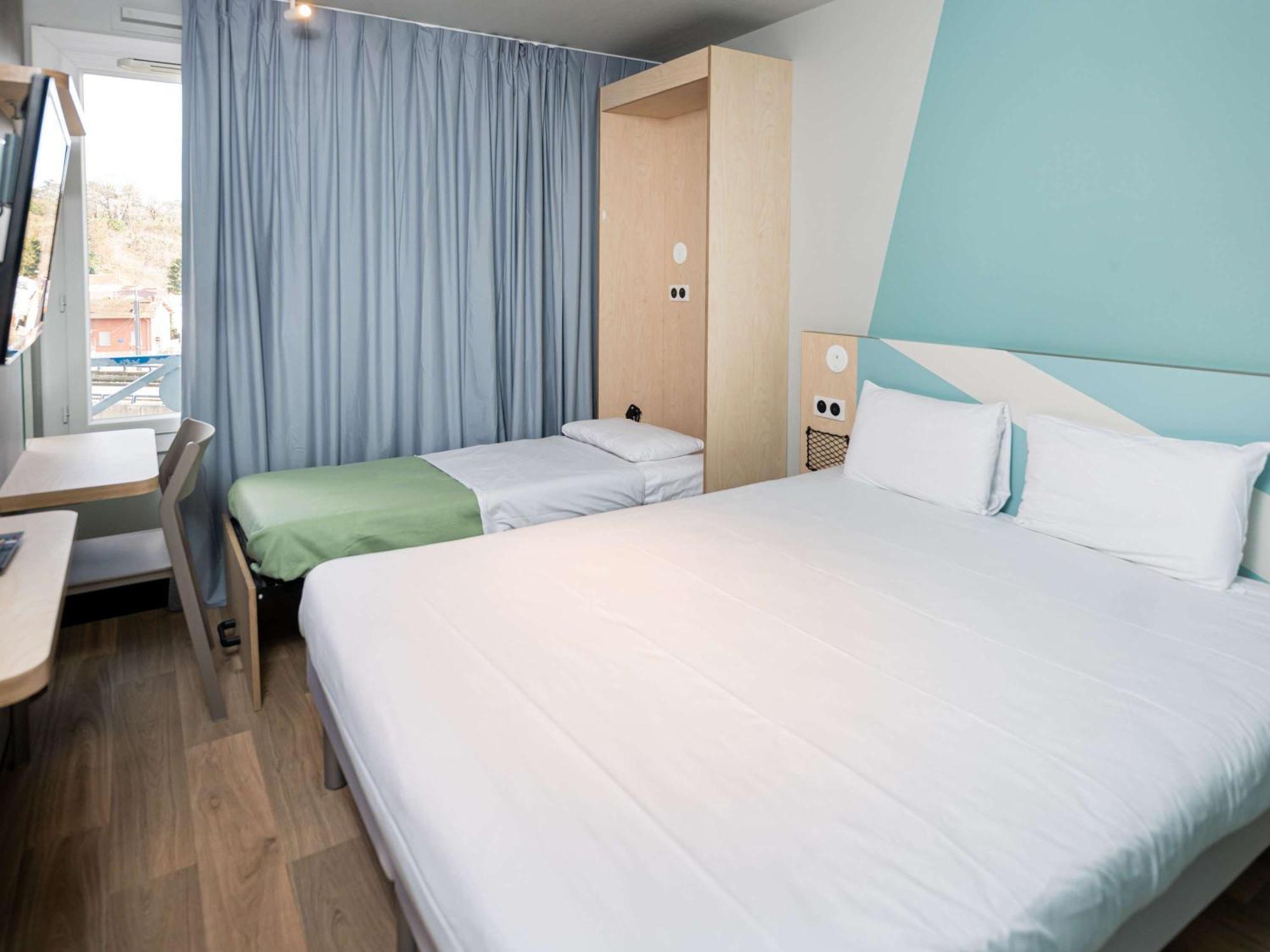 Ibis Budget Lyon Cité Internationale Hotel